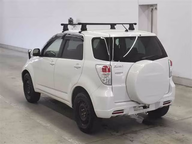 TOYOTA RUSH