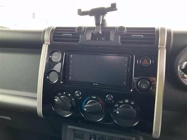 TOYOTA FJ CRUISER
