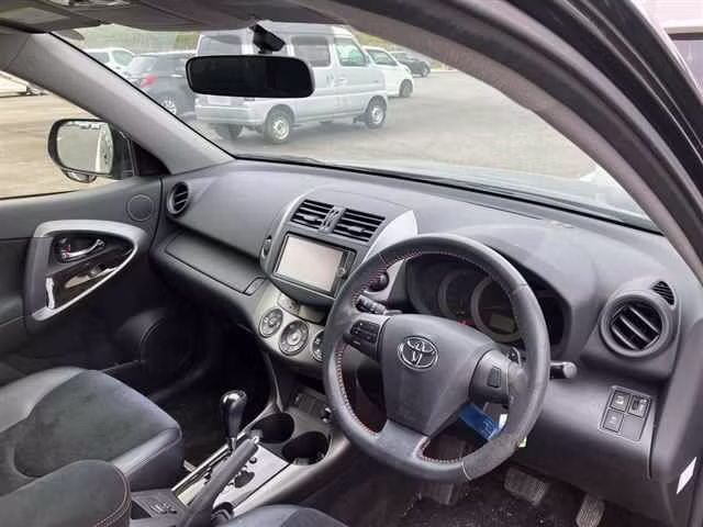 TOYOTA VANGUARD