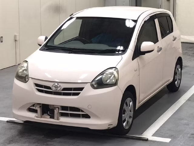TOYOTA PIXIS EPOCH