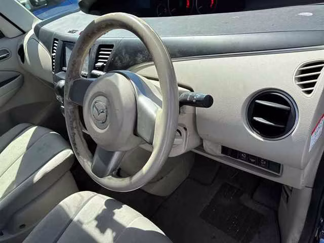 MAZDA BIANTE