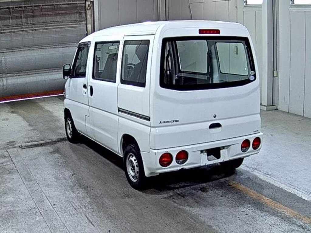 MITSUBISHI MINICAB