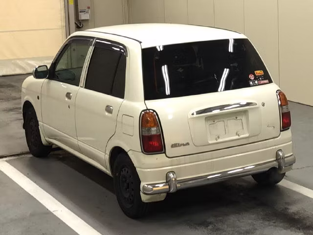 DAIHATSU MIRA GINO