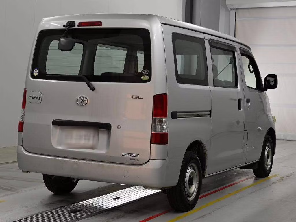 TOYOTA LITE ACE