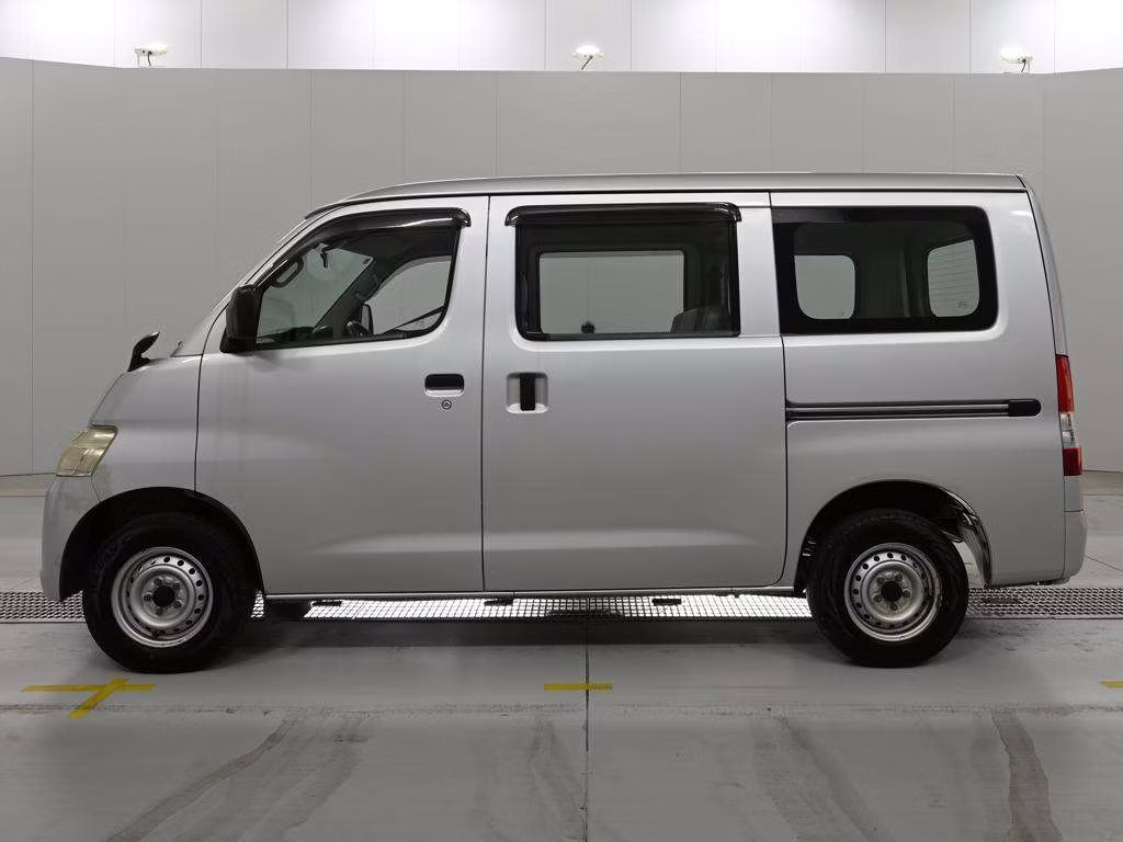 TOYOTA LITE ACE