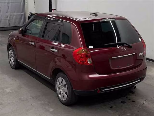 MAZDA VERISA