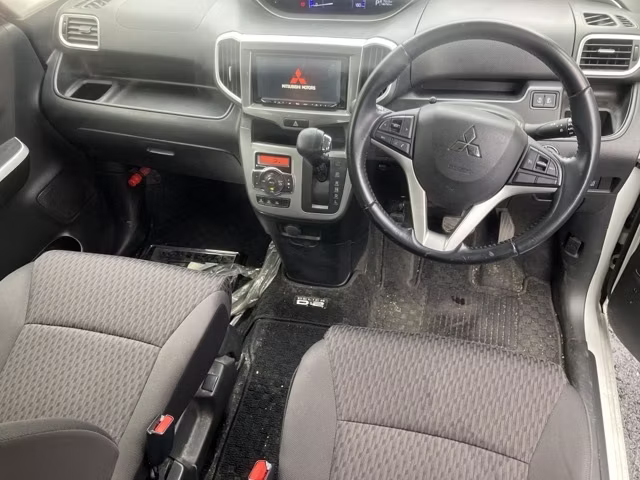 MITSUBISHI DELICA D:2
