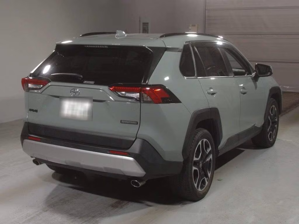 TOYOTA RAV4