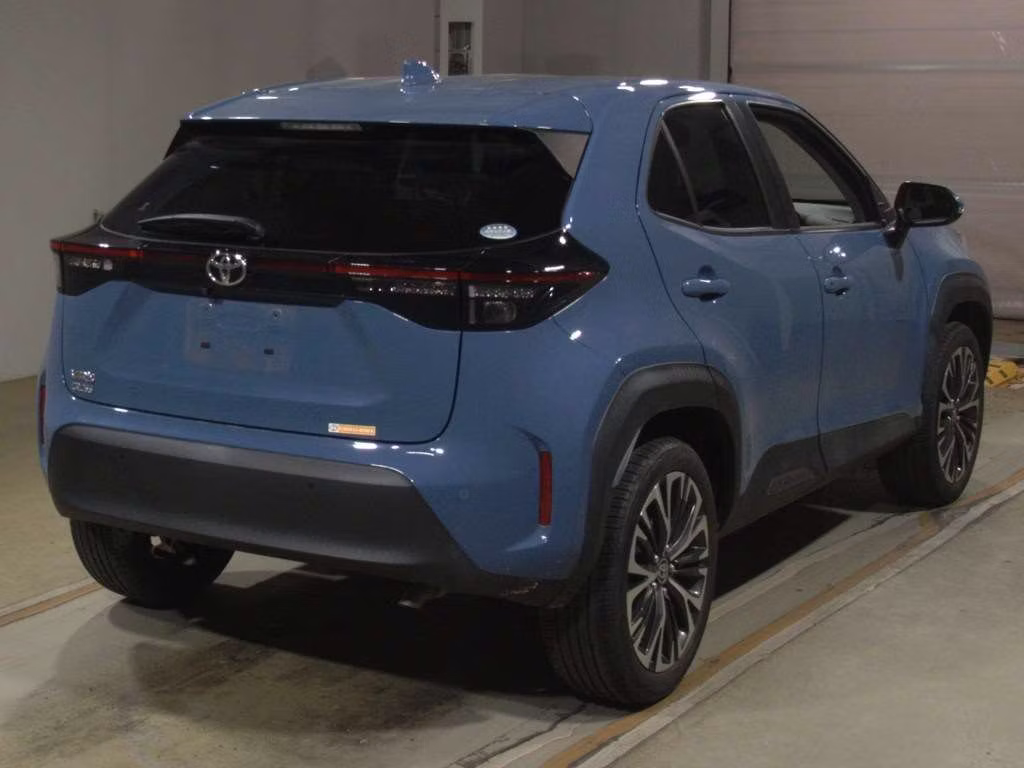 TOYOTA YARIS CROSS