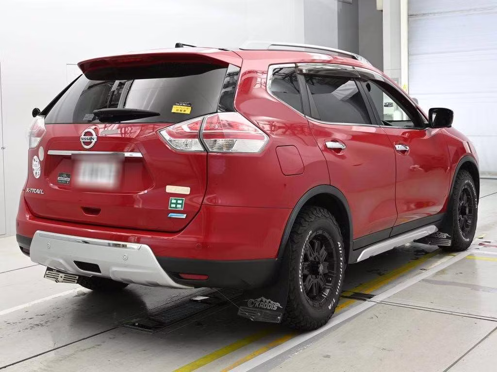 NISSAN X-TRAIL