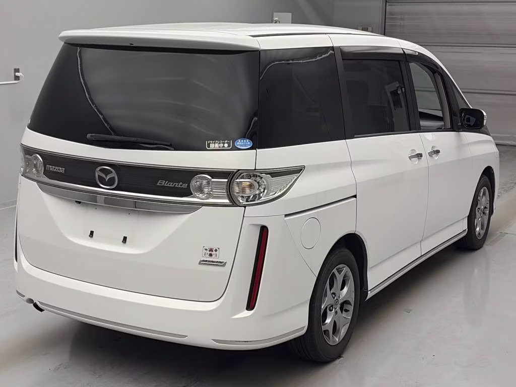 MAZDA BIANTE