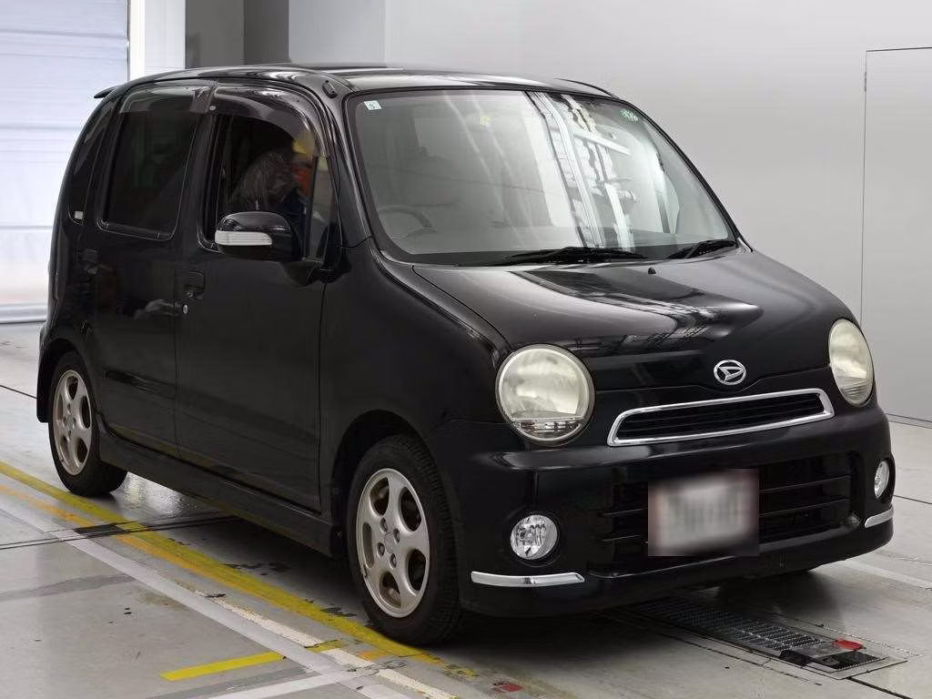 DAIHATSU MOVE LATTE