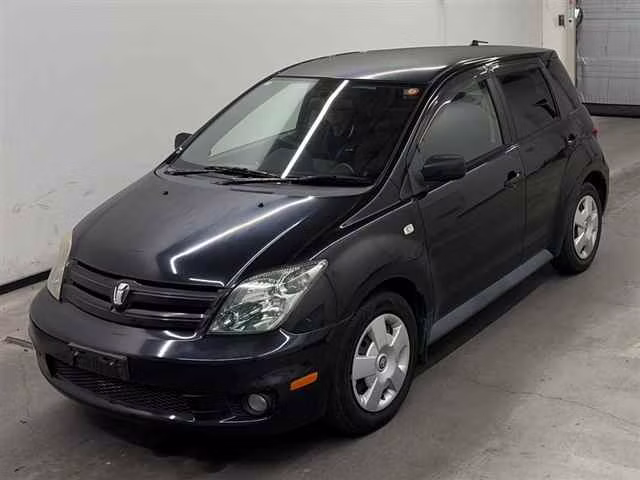 TOYOTA IST
