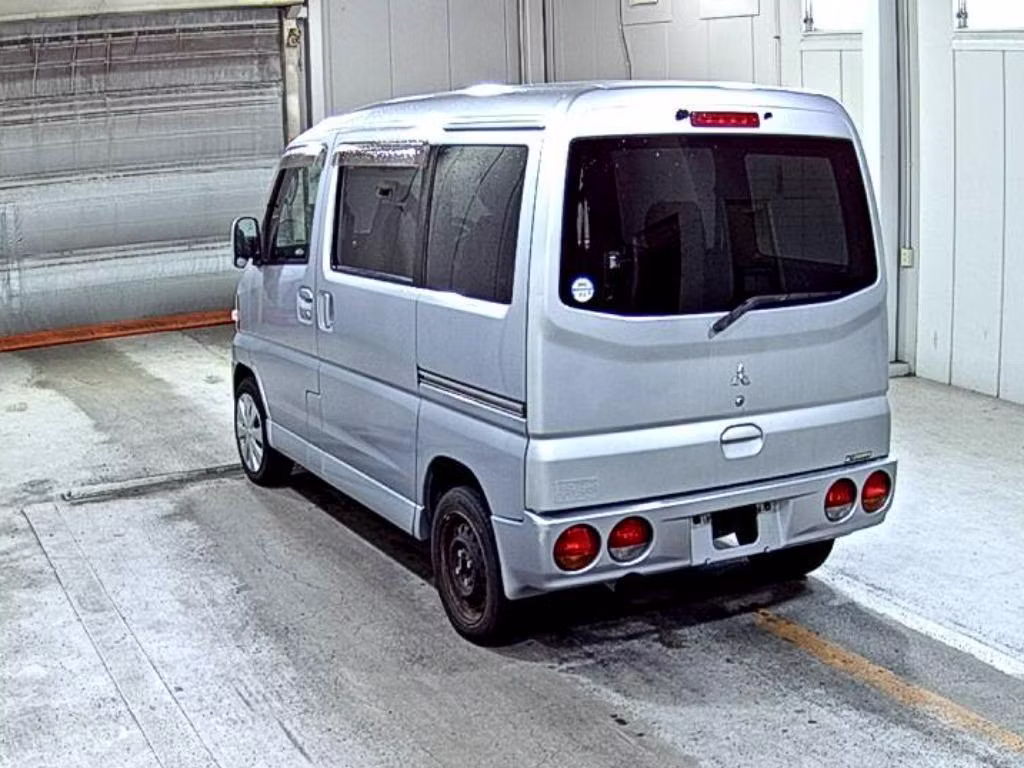 MITSUBISHI TOWN BOX