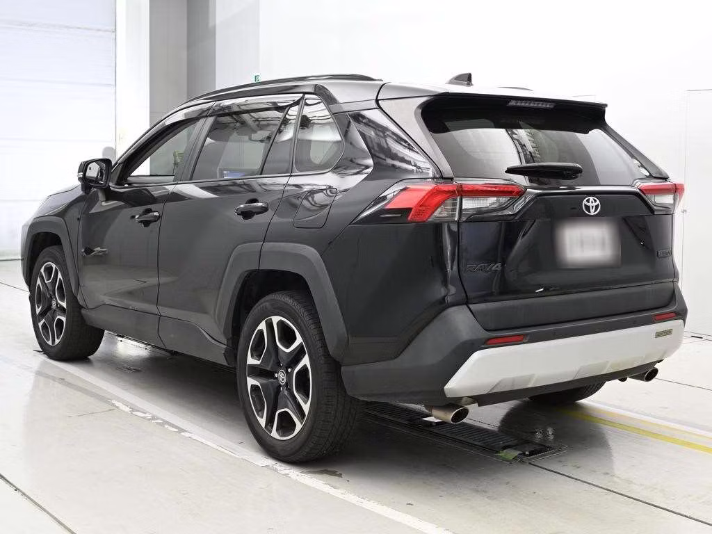 TOYOTA RAV4