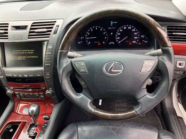 LEXUS LS460