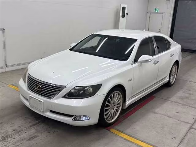 LEXUS LS460