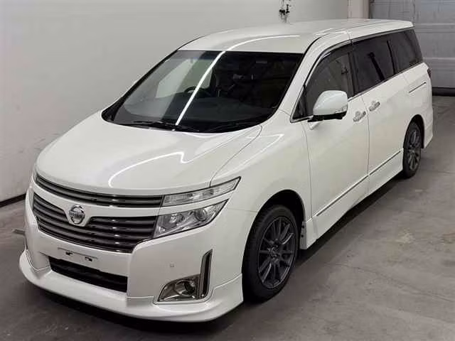 NISSAN ELGRAND