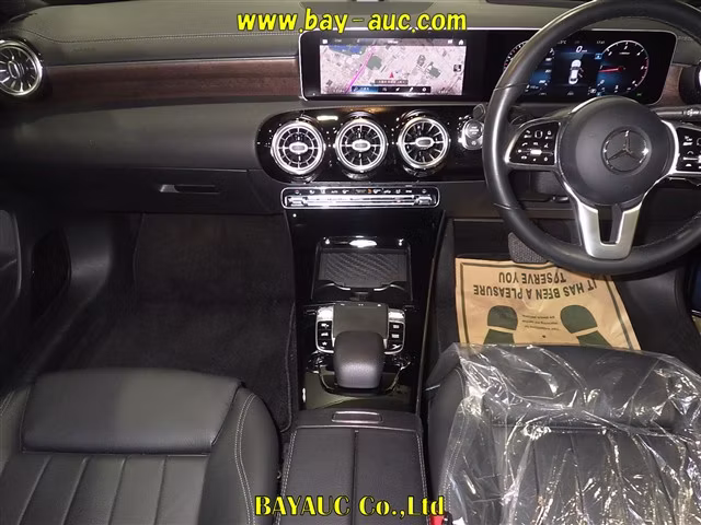 MERCEDES-BENZ CLA-CLASS