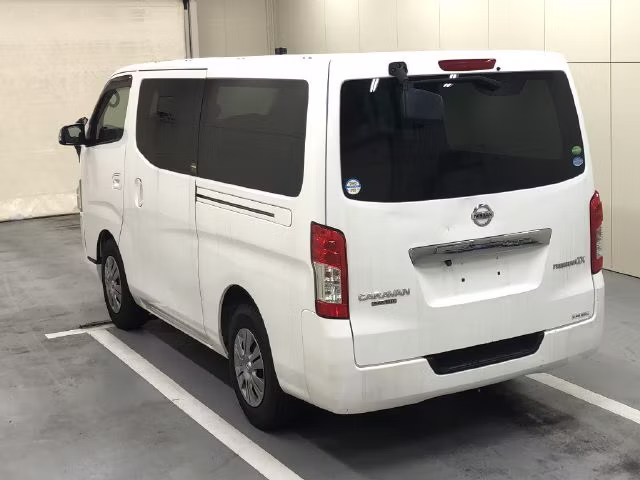NISSAN NV350 CARAVAN