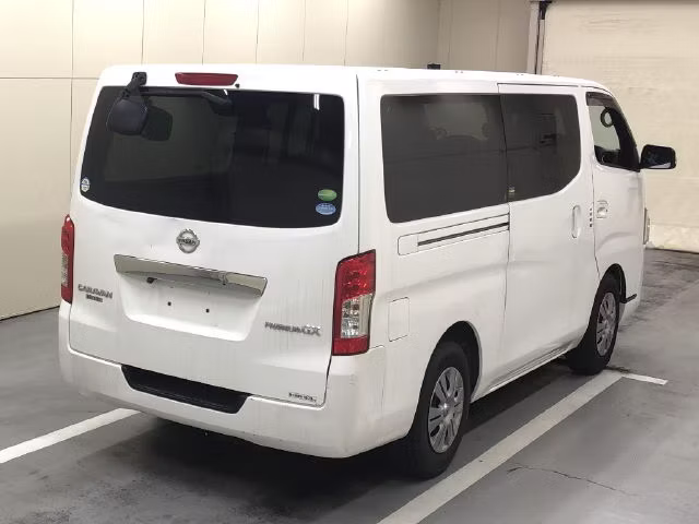 NISSAN NV350 CARAVAN