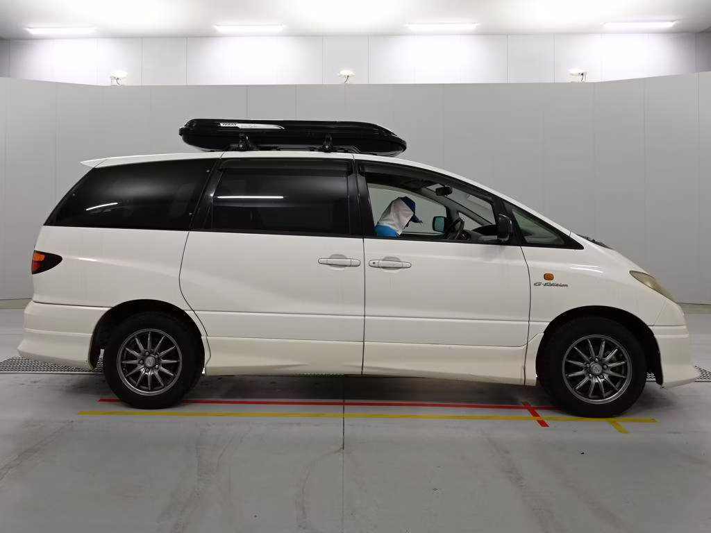 TOYOTA ESTIMA