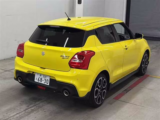 SUZUKI SWIFT