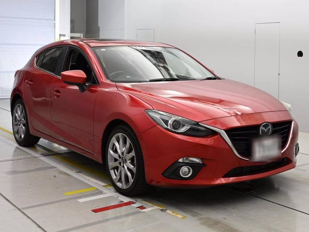 MAZDA AXELA