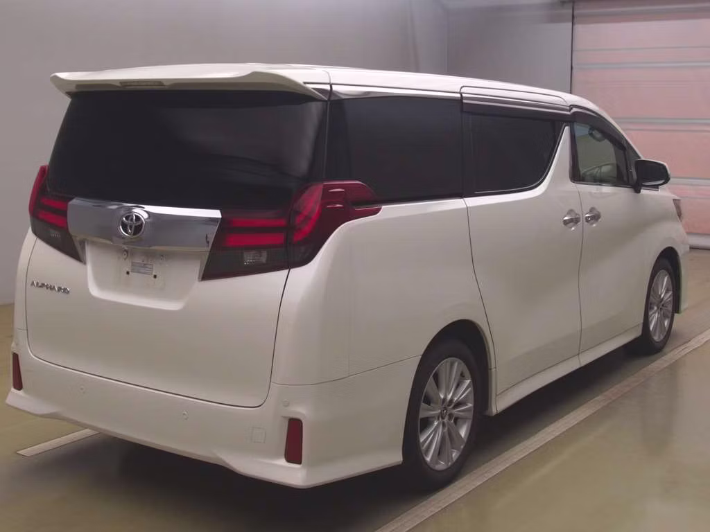 TOYOTA ALPHARD