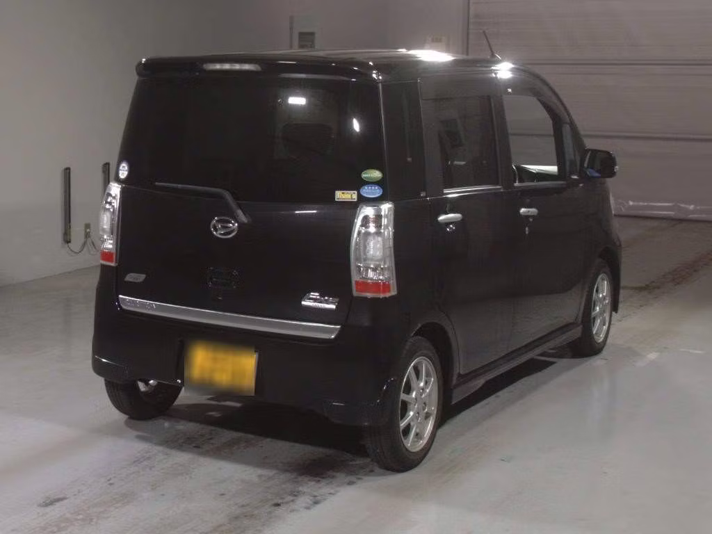 DAIHATSU TANTO EXE