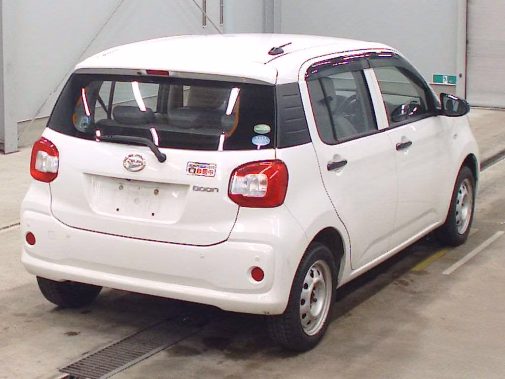 DAIHATSU BOON