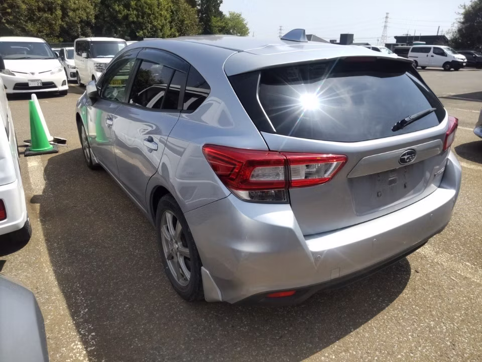 SUBARU IMPREZA
