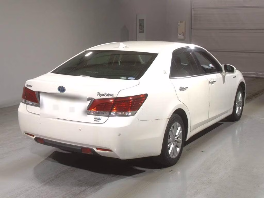 TOYOTA CROWN