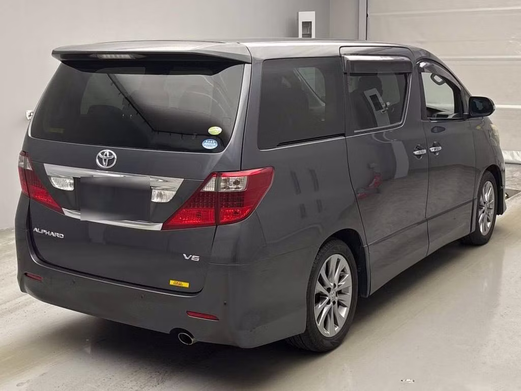 TOYOTA ALPHARD