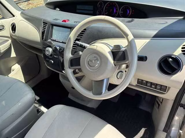 MAZDA BIANTE