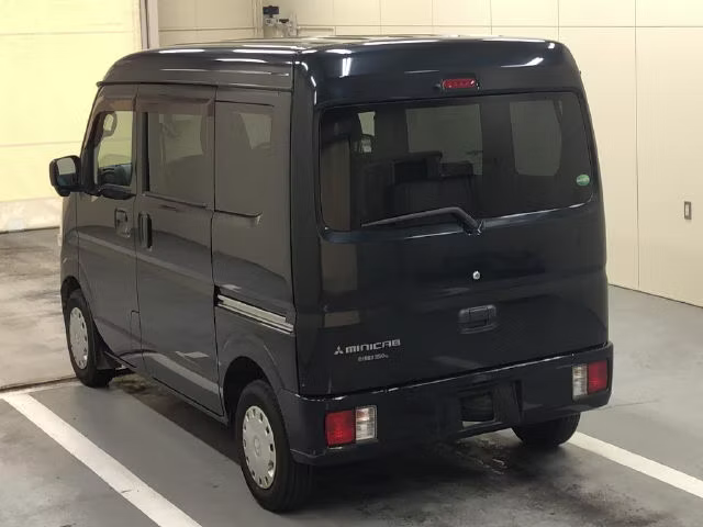 MITSUBISHI MINICAB