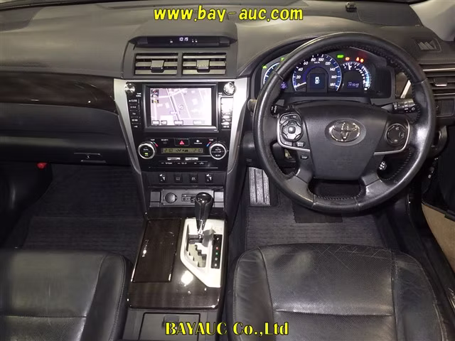 TOYOTA CAMRY