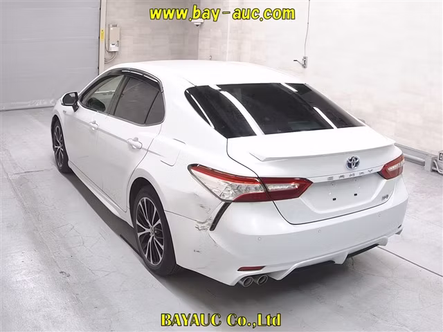 TOYOTA CAMRY