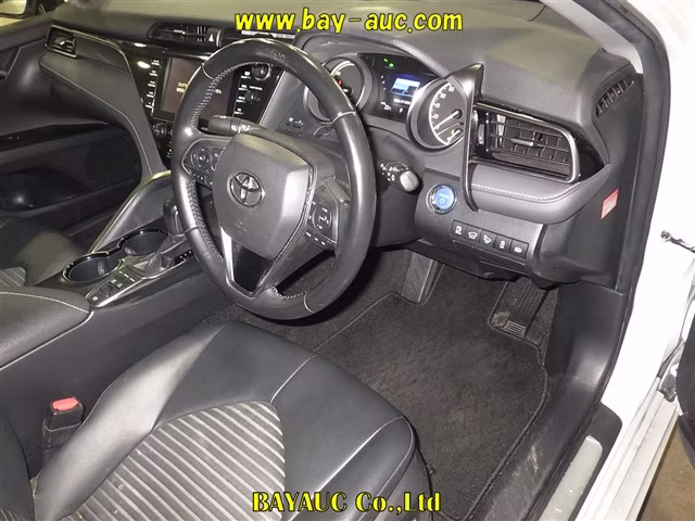 TOYOTA CAMRY