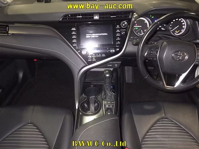 TOYOTA CAMRY