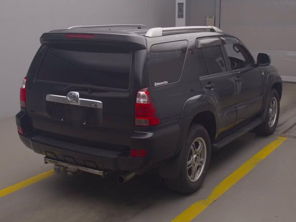 TOYOTA HILUX SURF