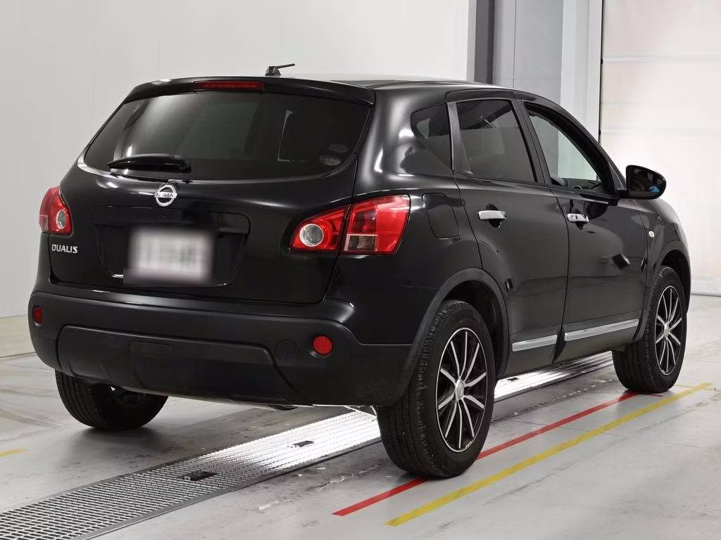 NISSAN DUALIS