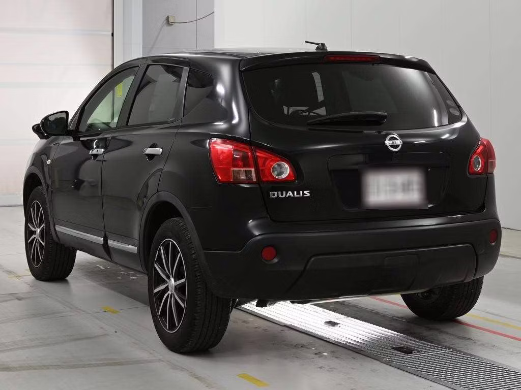 NISSAN DUALIS