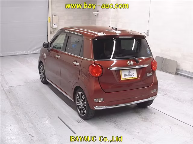 DAIHATSU CAST