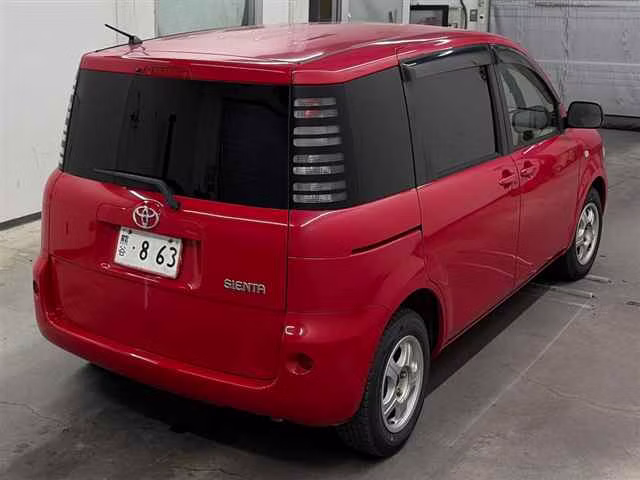 TOYOTA SIENTA