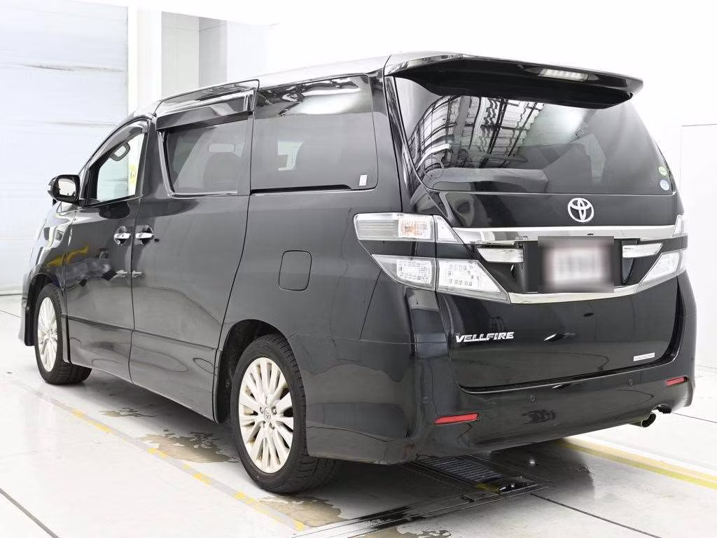 TOYOTA VELLFIRE