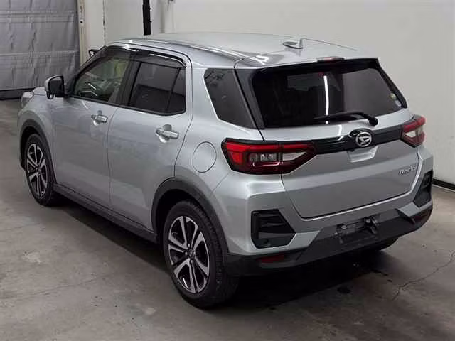DAIHATSU ROCKY
