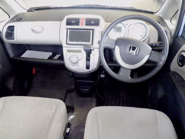 HONDA LIFE