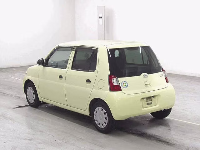 DAIHATSU ESSE