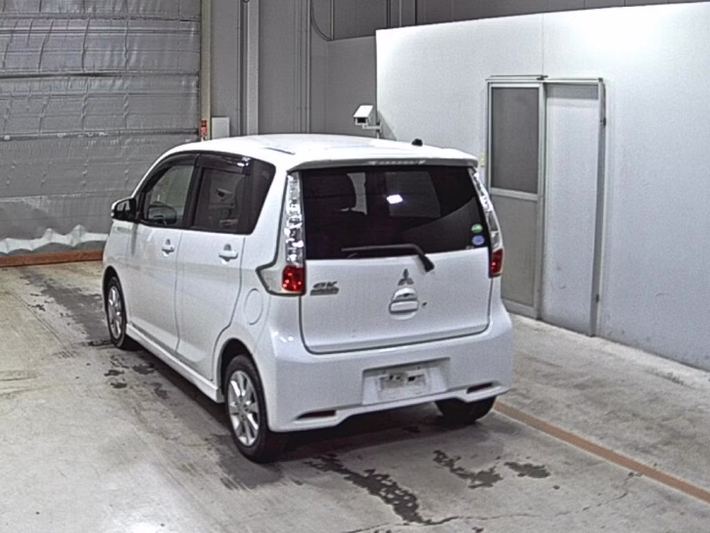 MITSUBISHI EK CUSTOM